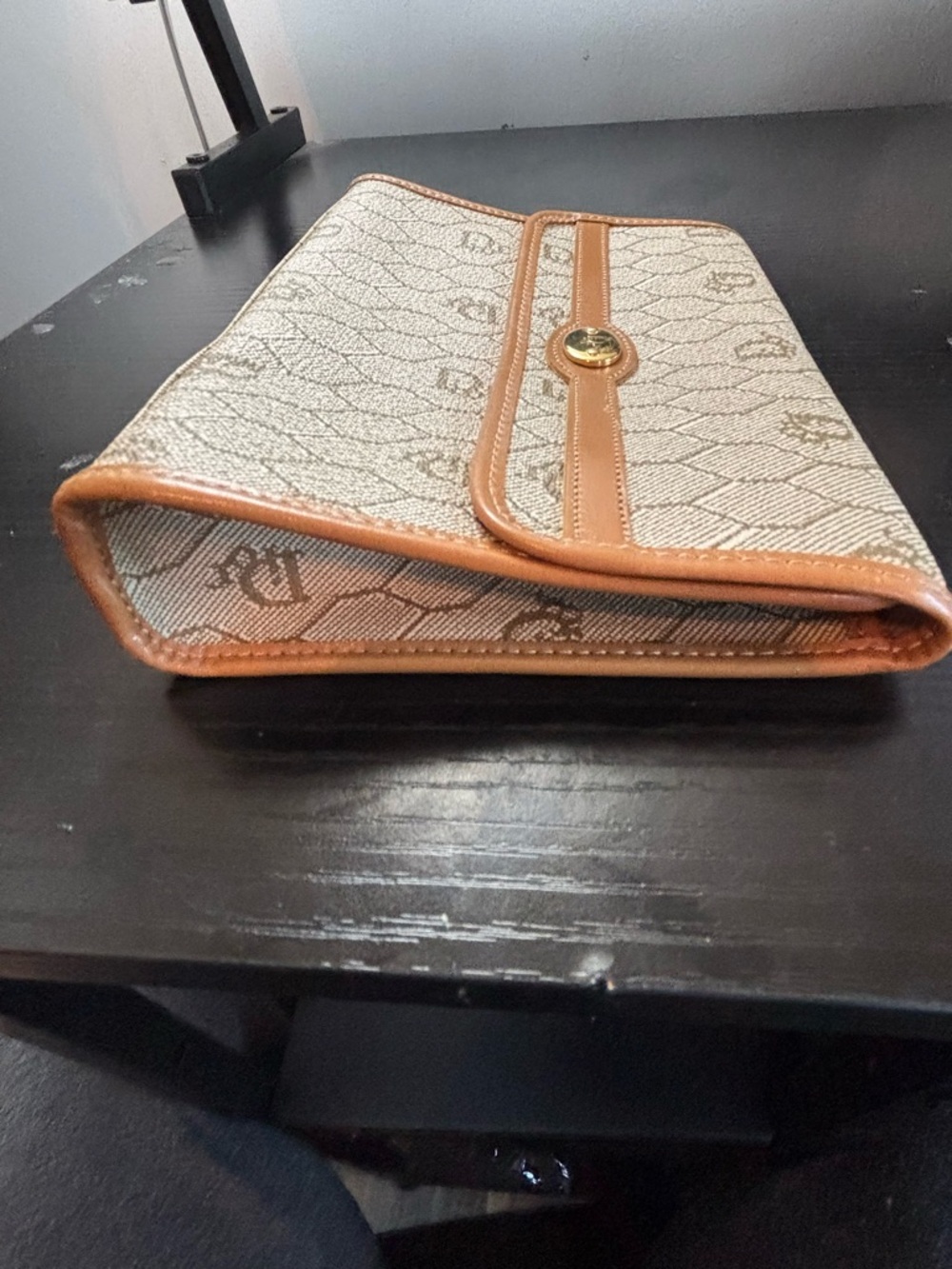Pristine Vintage Christian Dior Honeycomb Canvas Convertible Clutch/Crossbody - Picture 6 of 10